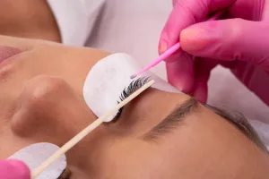 Tips Menghindari Alergi Setelah Eyelash Extension